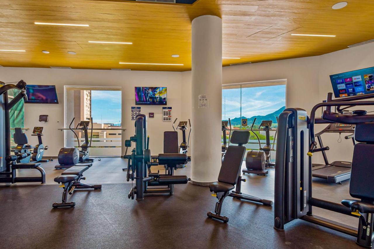 Harbor 171 Oceanfront Residences #3009 *