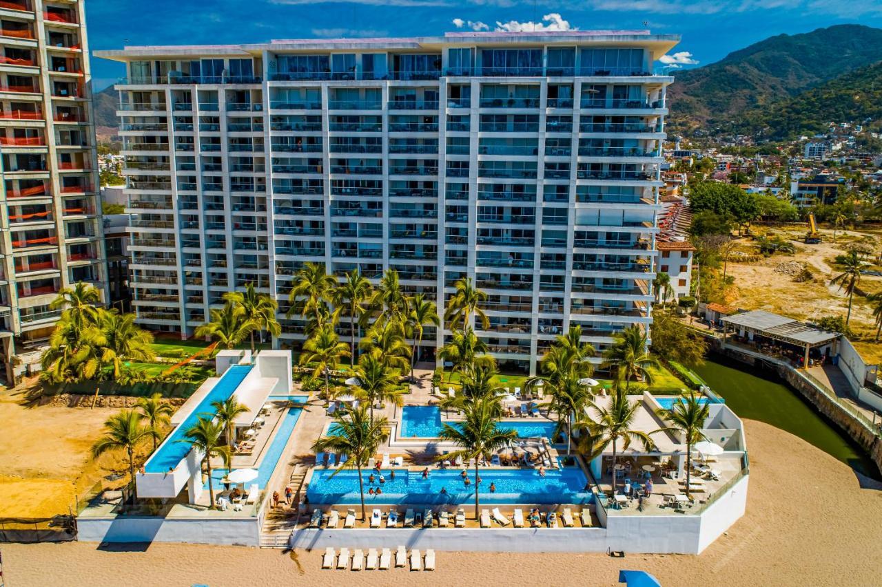 Hotel Harbor 171 Oceanfront Residences #3009 Puerto Vallarta