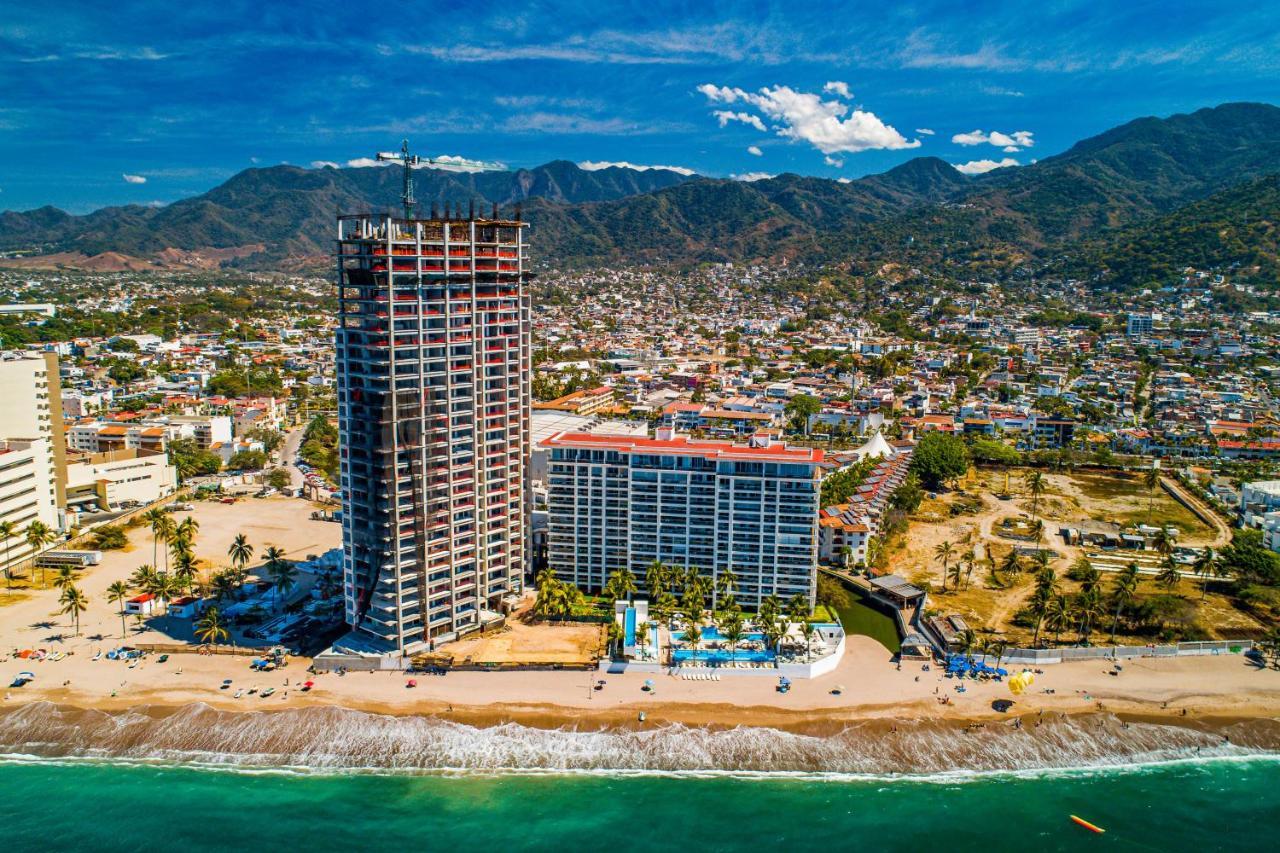 Hotel Harbor 171 Oceanfront Residences #3009 *